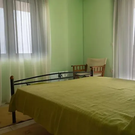 펜션 Modern Near Ermioni Loukaiti